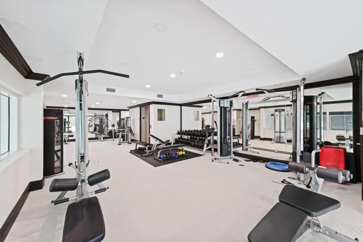1063 Hillsboro Mile - 71.jpg-SMALL