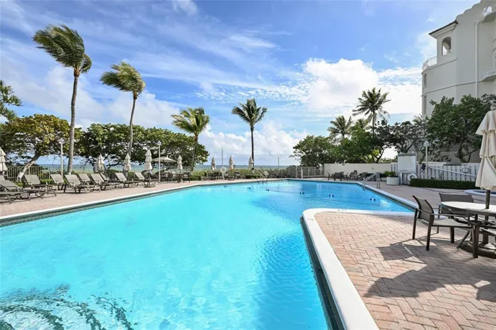 Pool 1