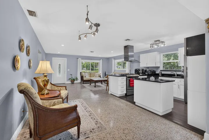 22-web-or-mls-5D1A1164