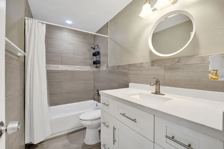 10 01 2ndBath