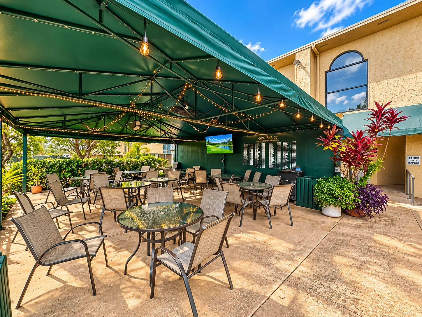 PATIO FOR GOLF