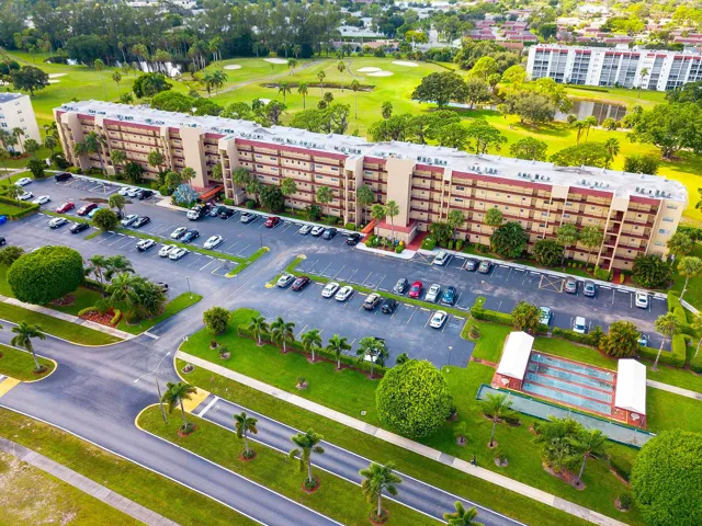3755 VIA POINCIANA