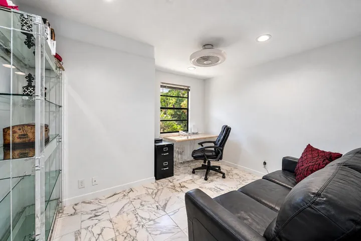 Flex Space/Office