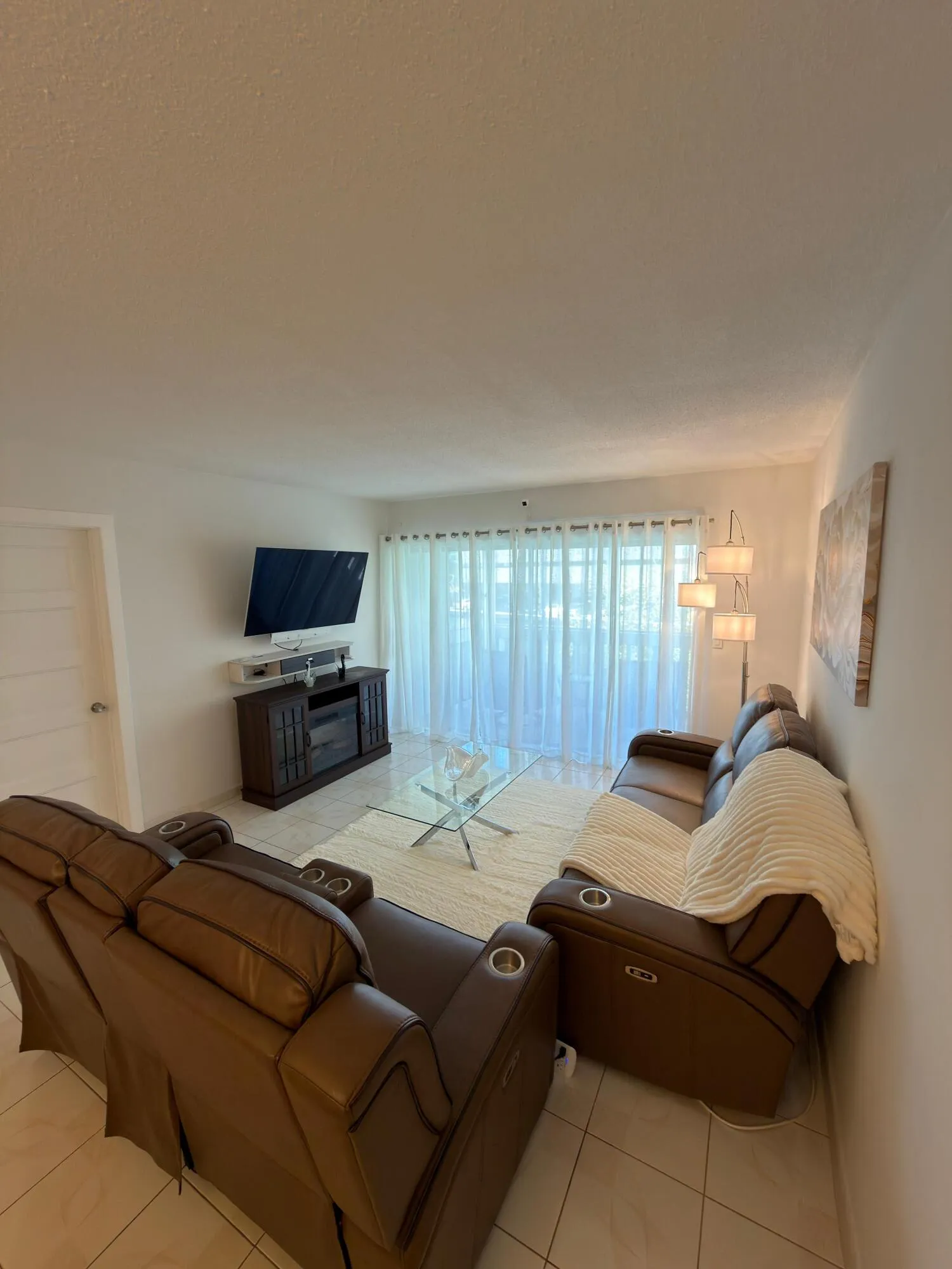 paradise living3
