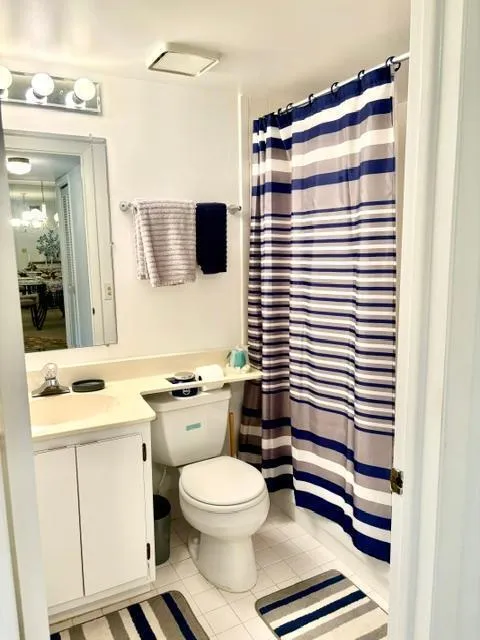 Secondary Bath
