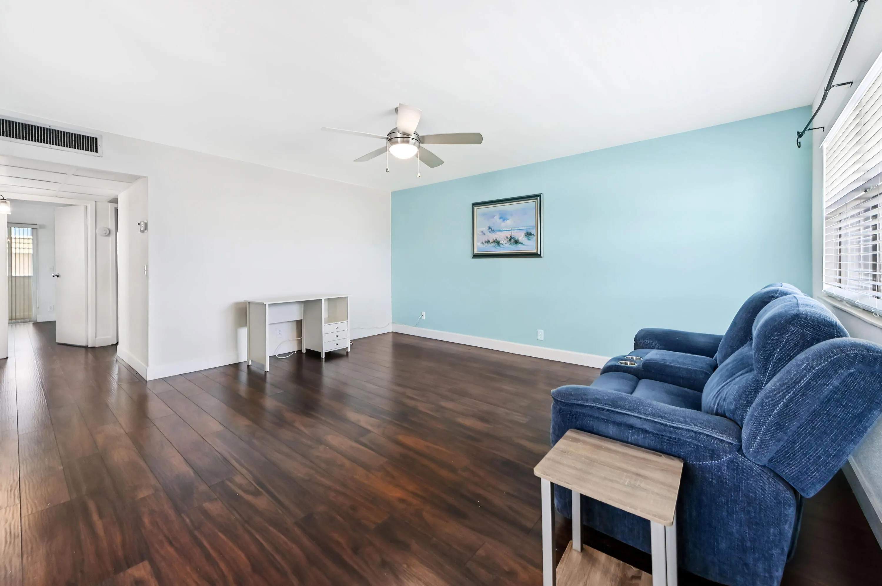 05 Living room 02