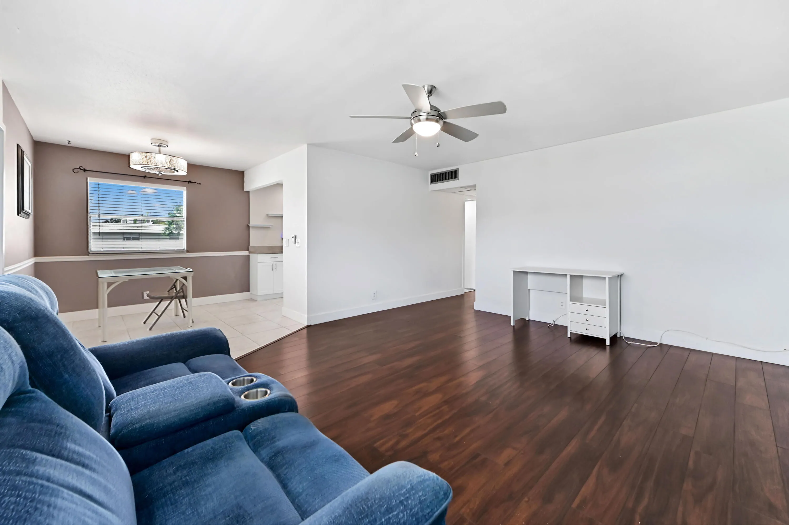 07 Living room 04