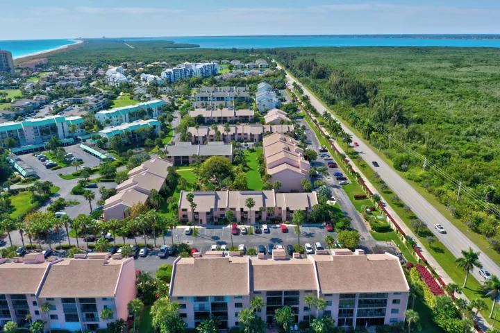 NESTLED BETWEEN INTRACOASTAL AND OCEAN!!
