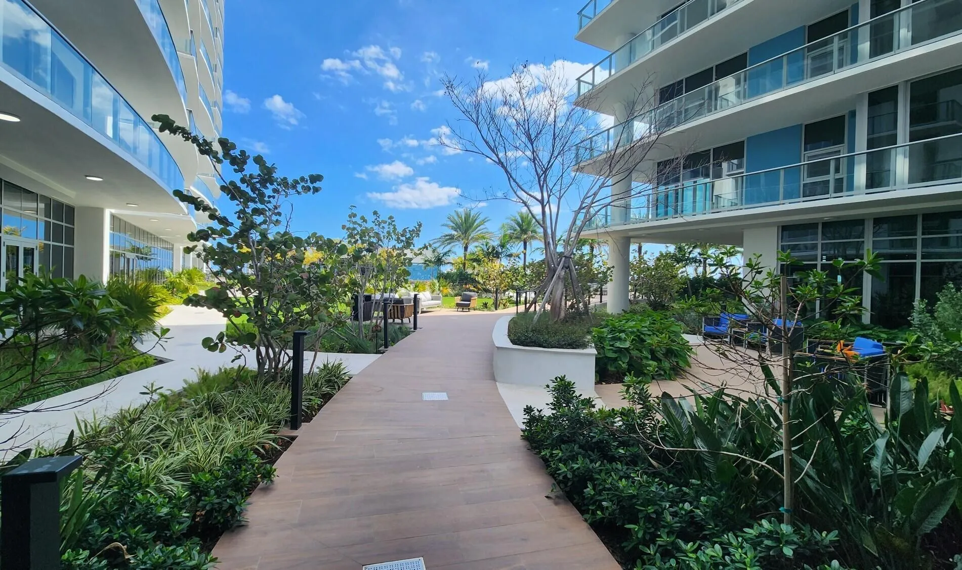 18b Rooftop Walking Paths a