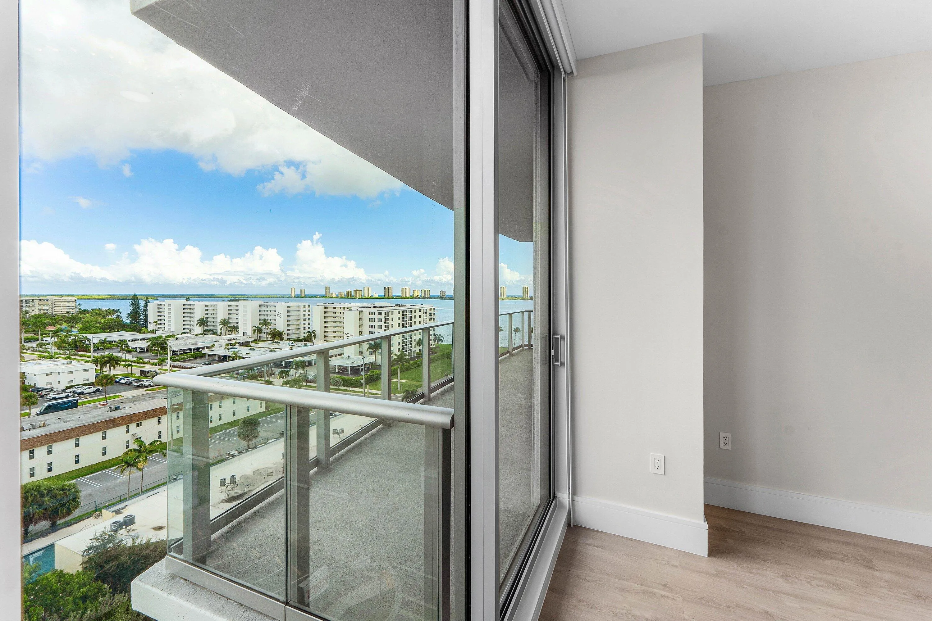 Guest Suite Balcony Access