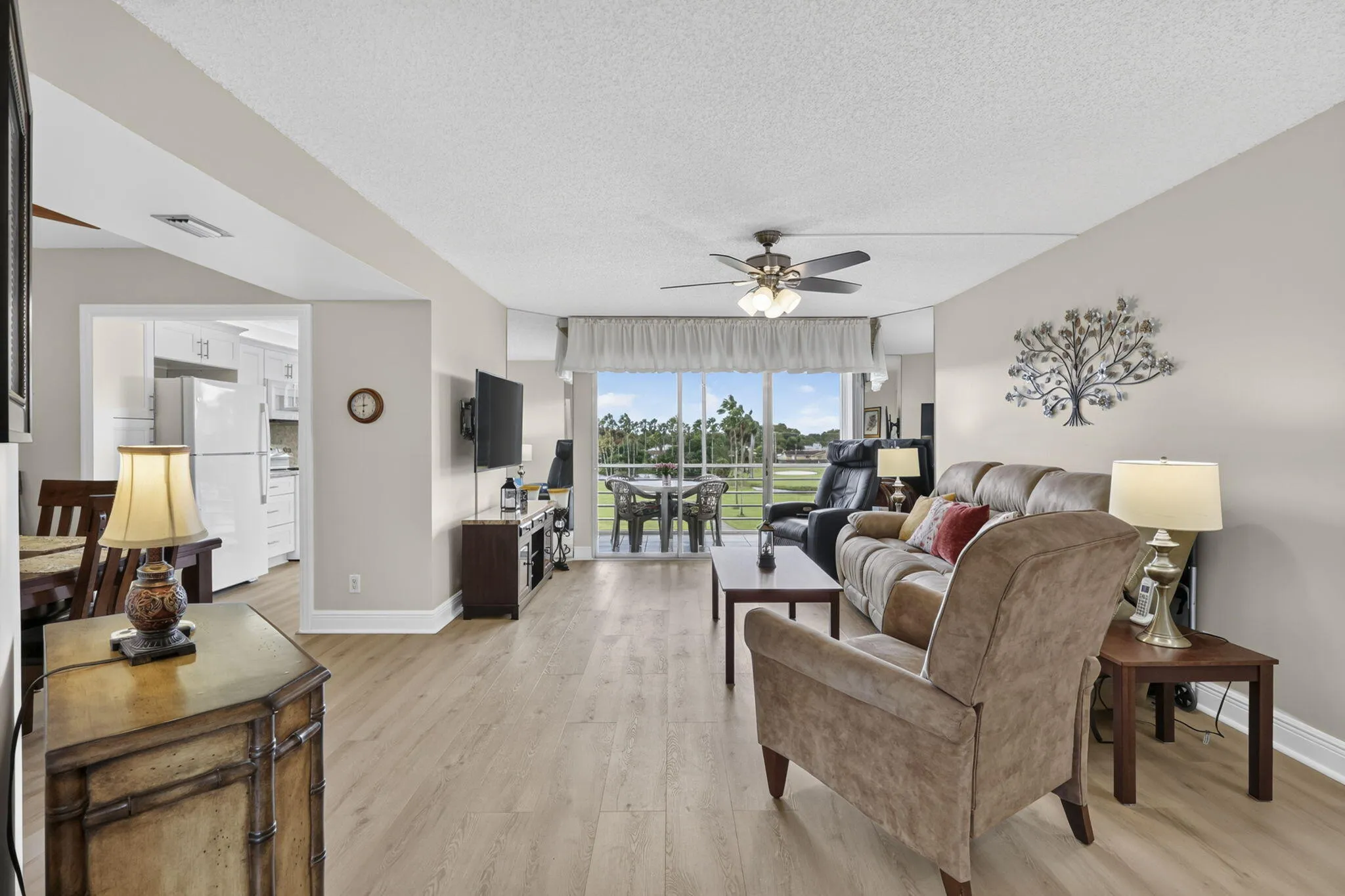 23-web-or-mls-BS1A3450