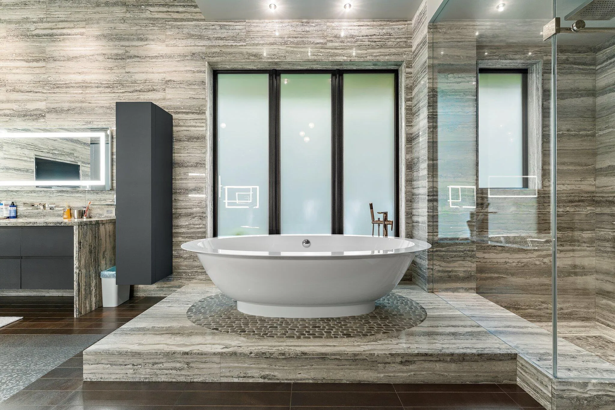 Primary Bath - Fogged Glass