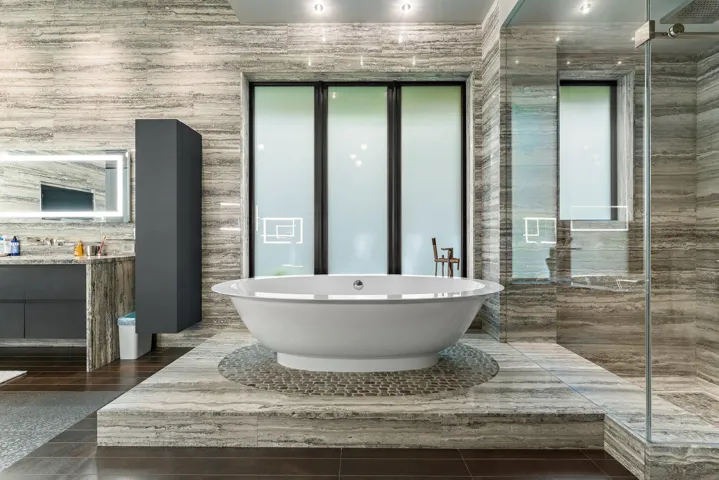 Primary Bath - Fogged Glass