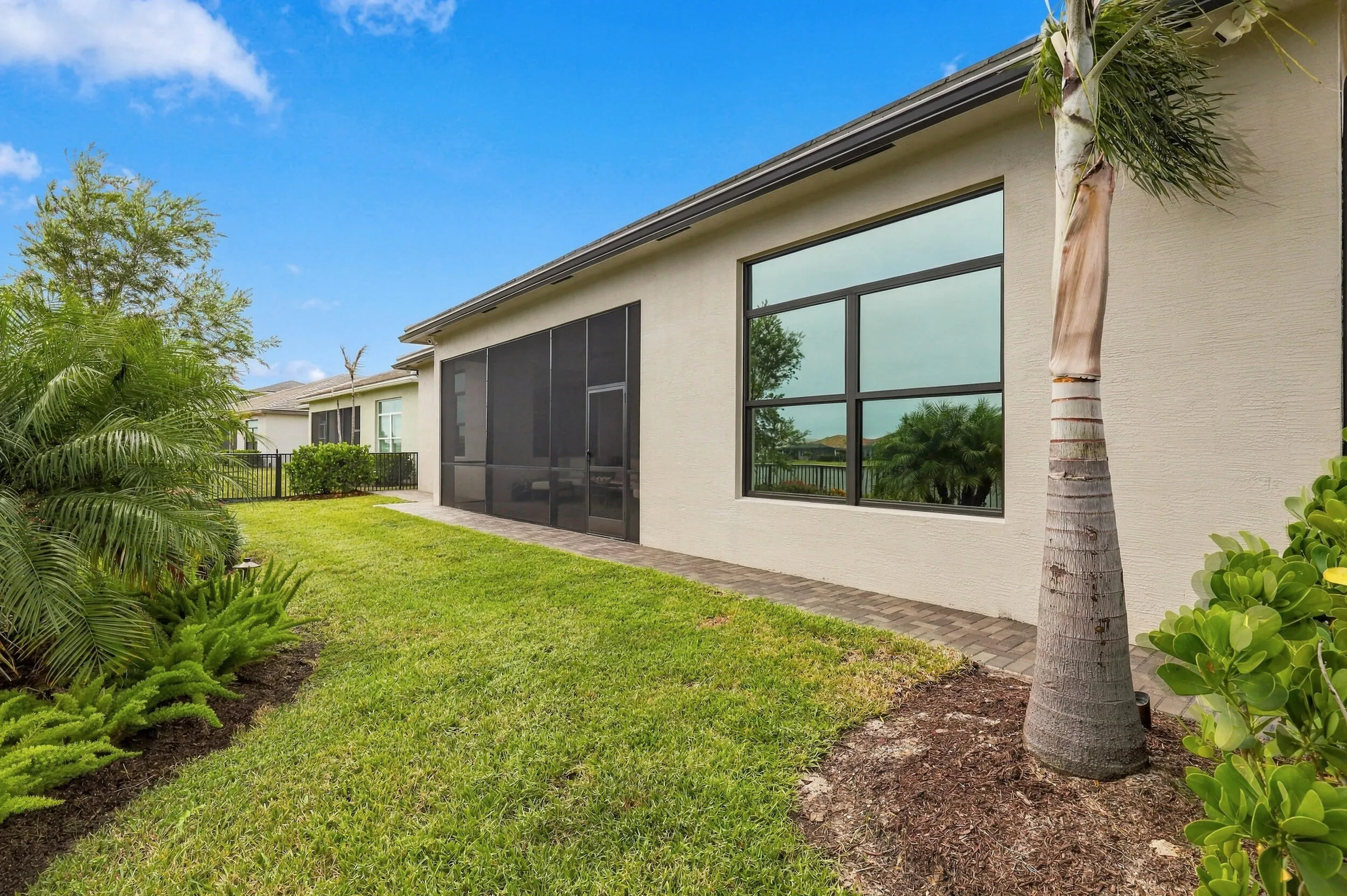 Property photo 81