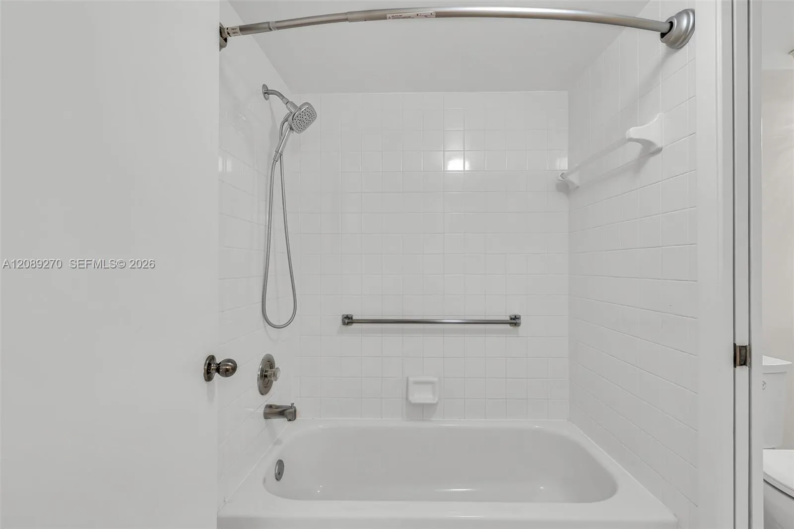 TUB/SHOWER