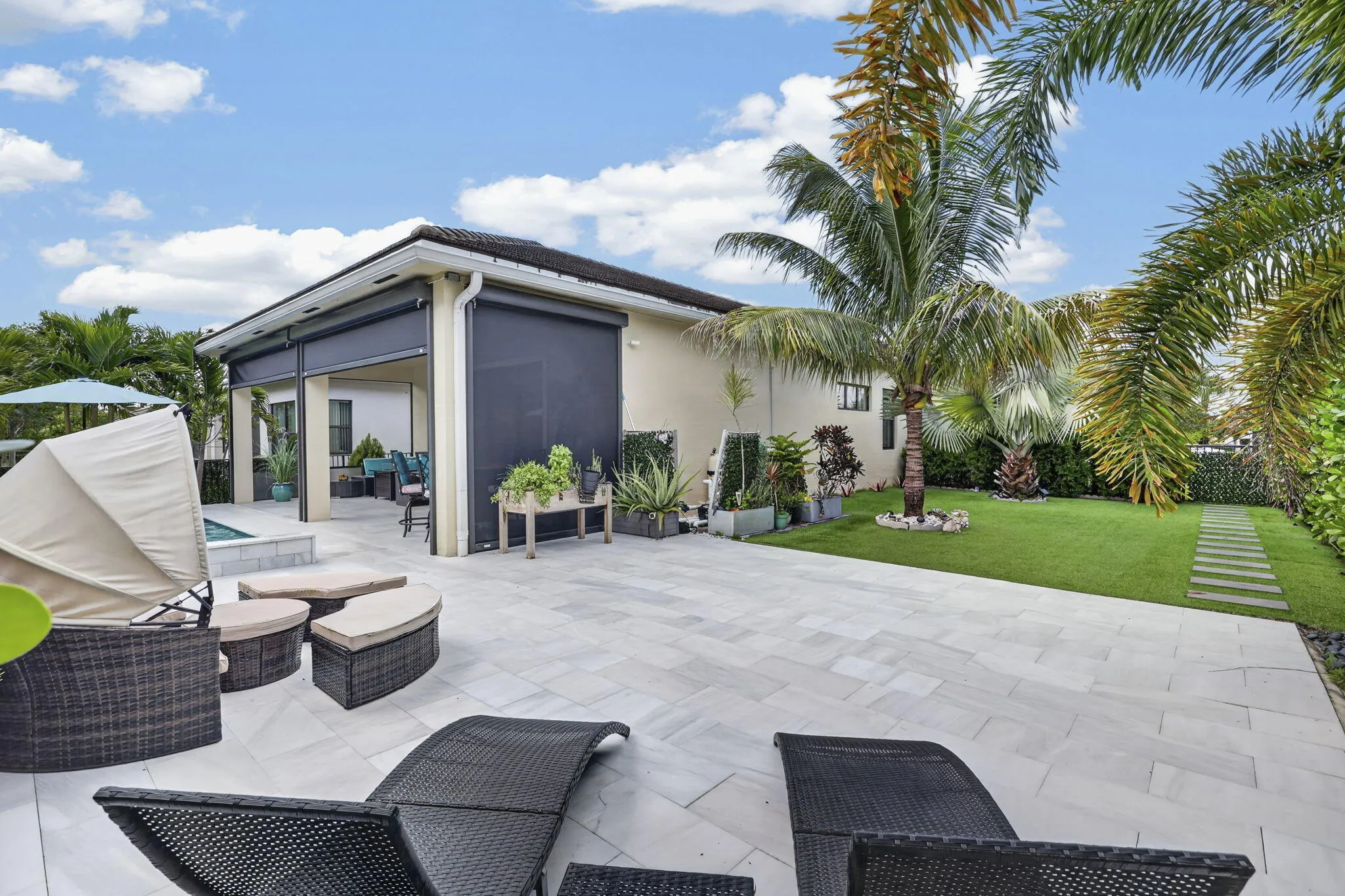 Lushy Landscaped