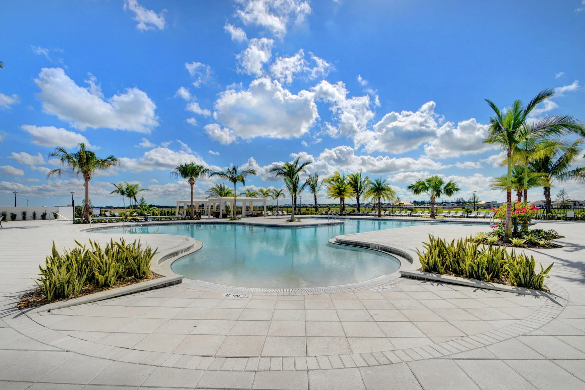 Cresswinds Pool