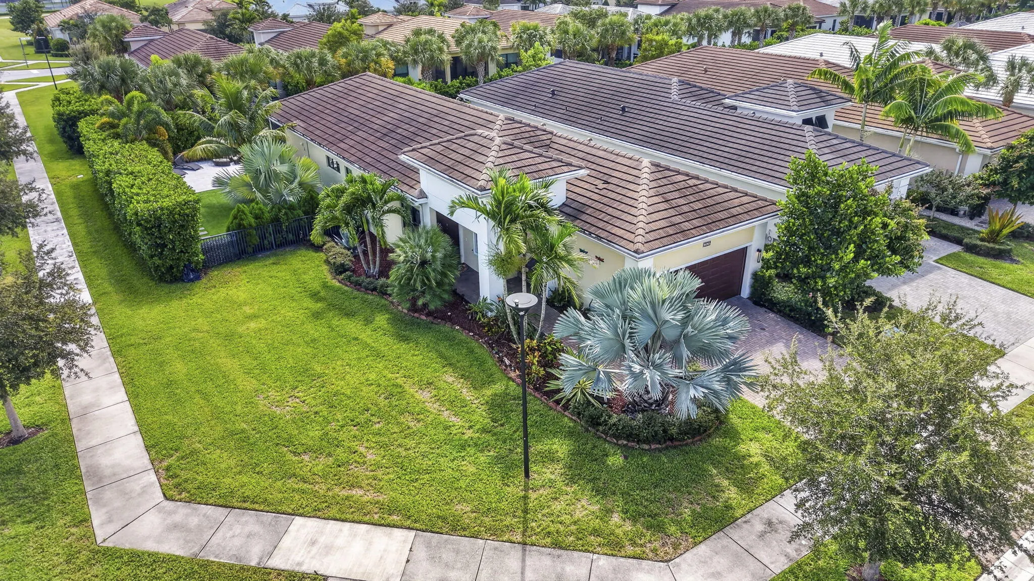 16065 Key Biscayne Lane, Westlake, FL