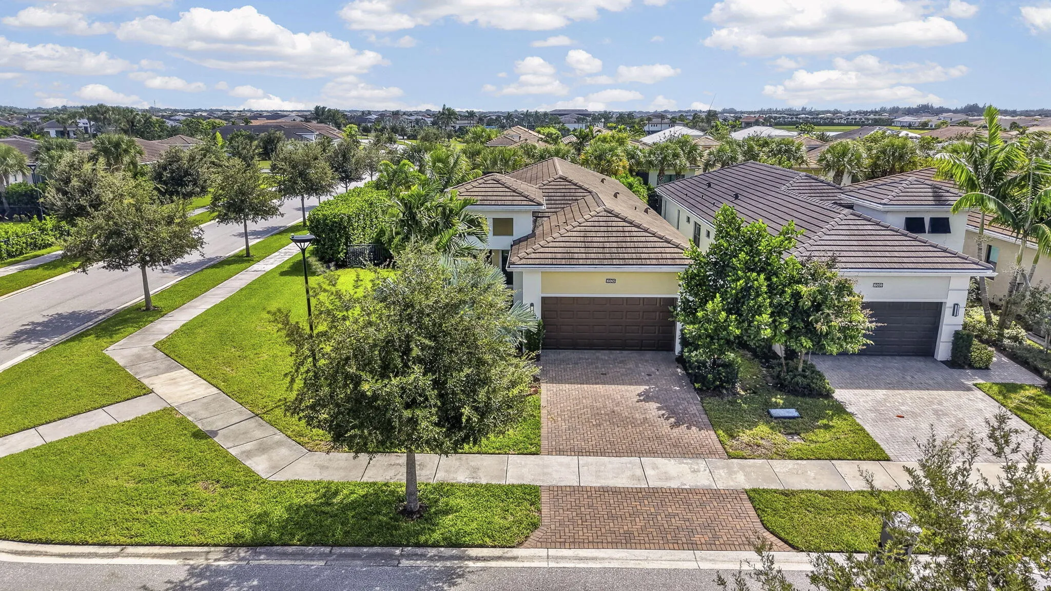 16065 Key Biscayne Lane, Westlake, FL