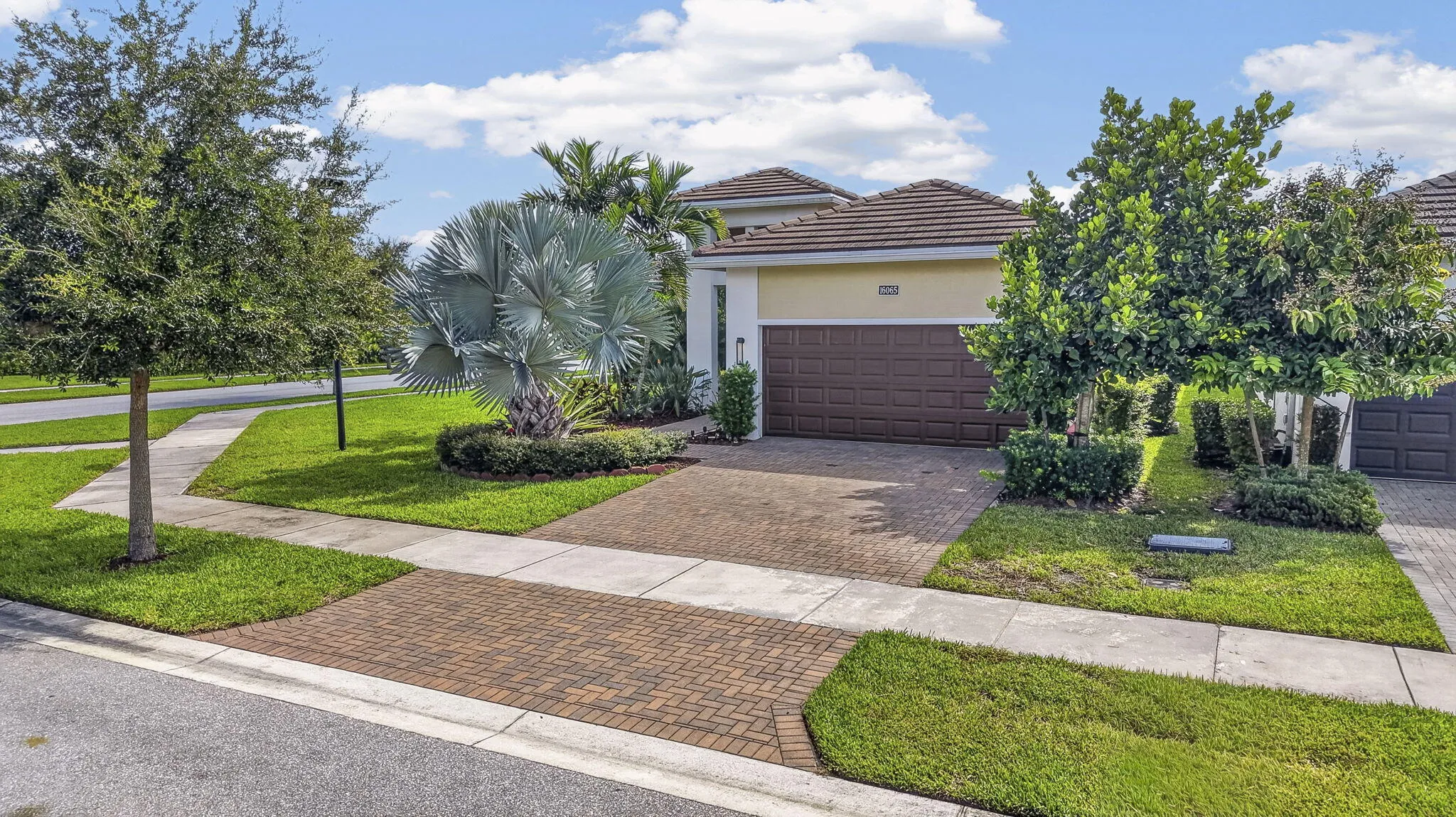 16065 Key Biscayne Lane, Westlake, FL
