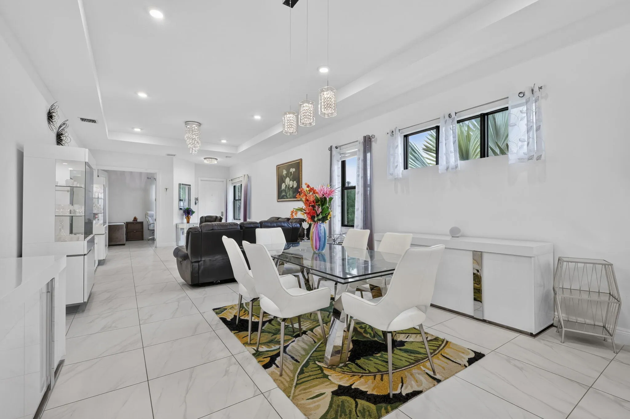 Formal Dining