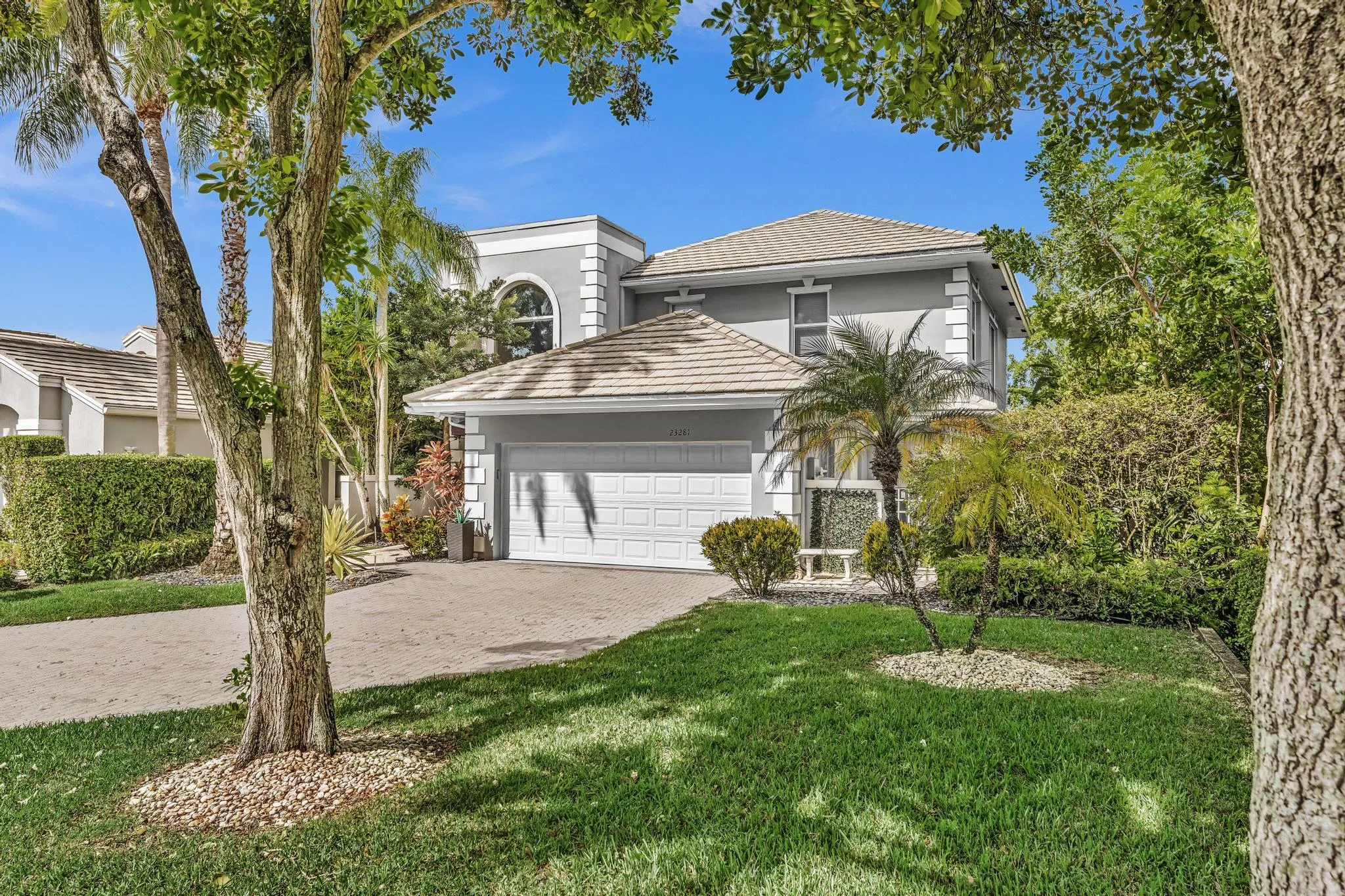 Gorgeous corner lot