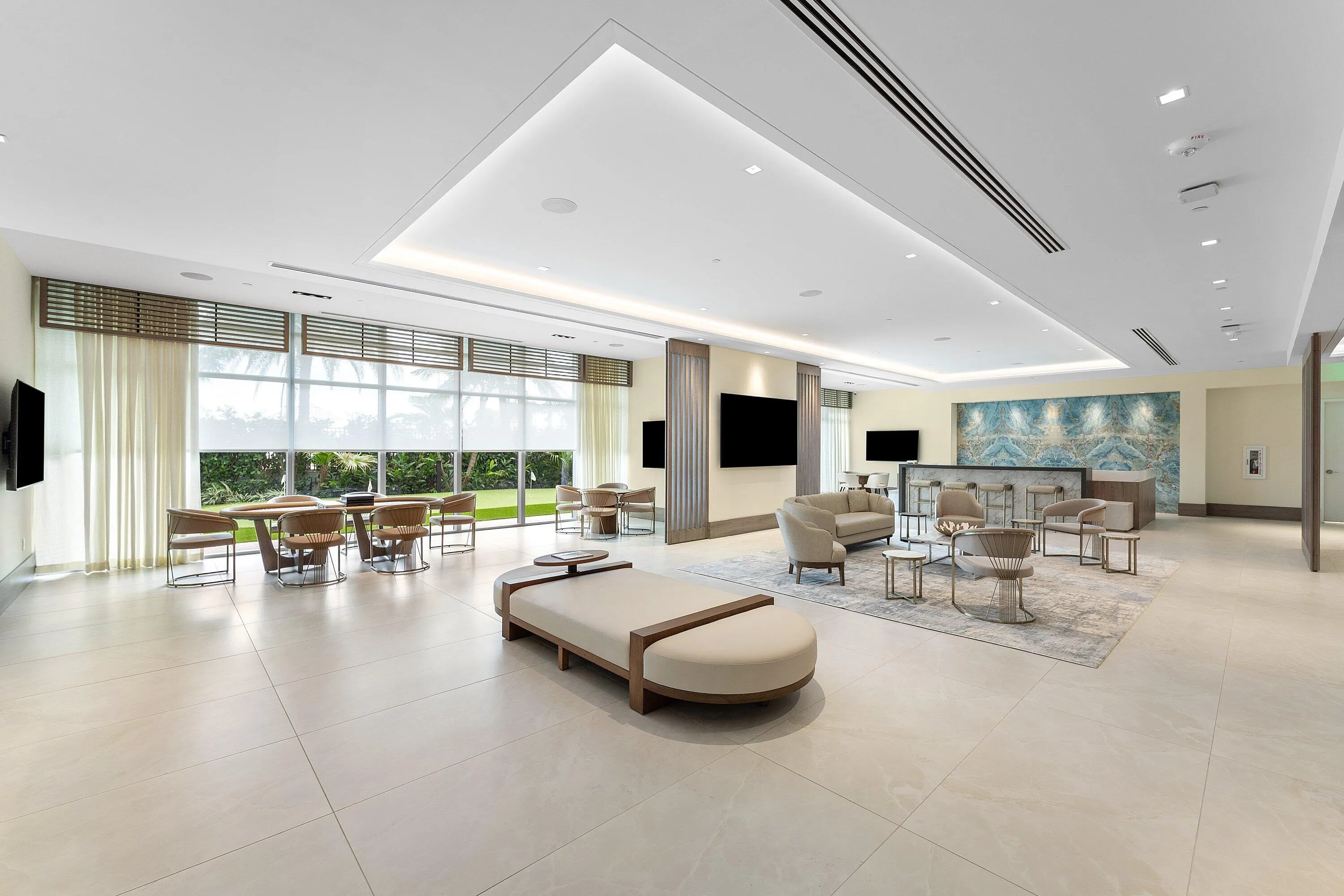 CLUBHOUSE