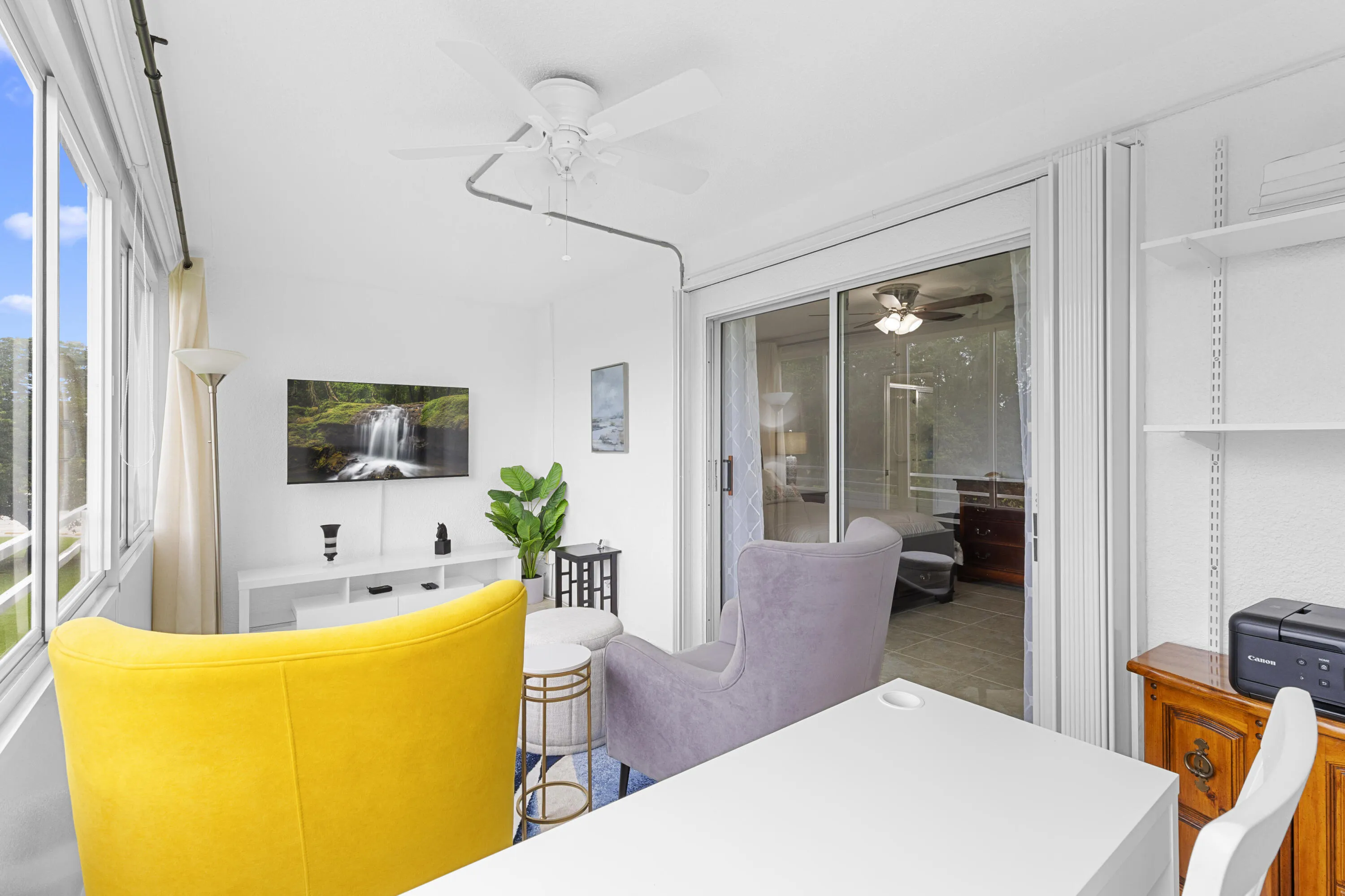 Relaxing Living Area on the Back Patio....morning coffee or evening sunset ? You decide...
