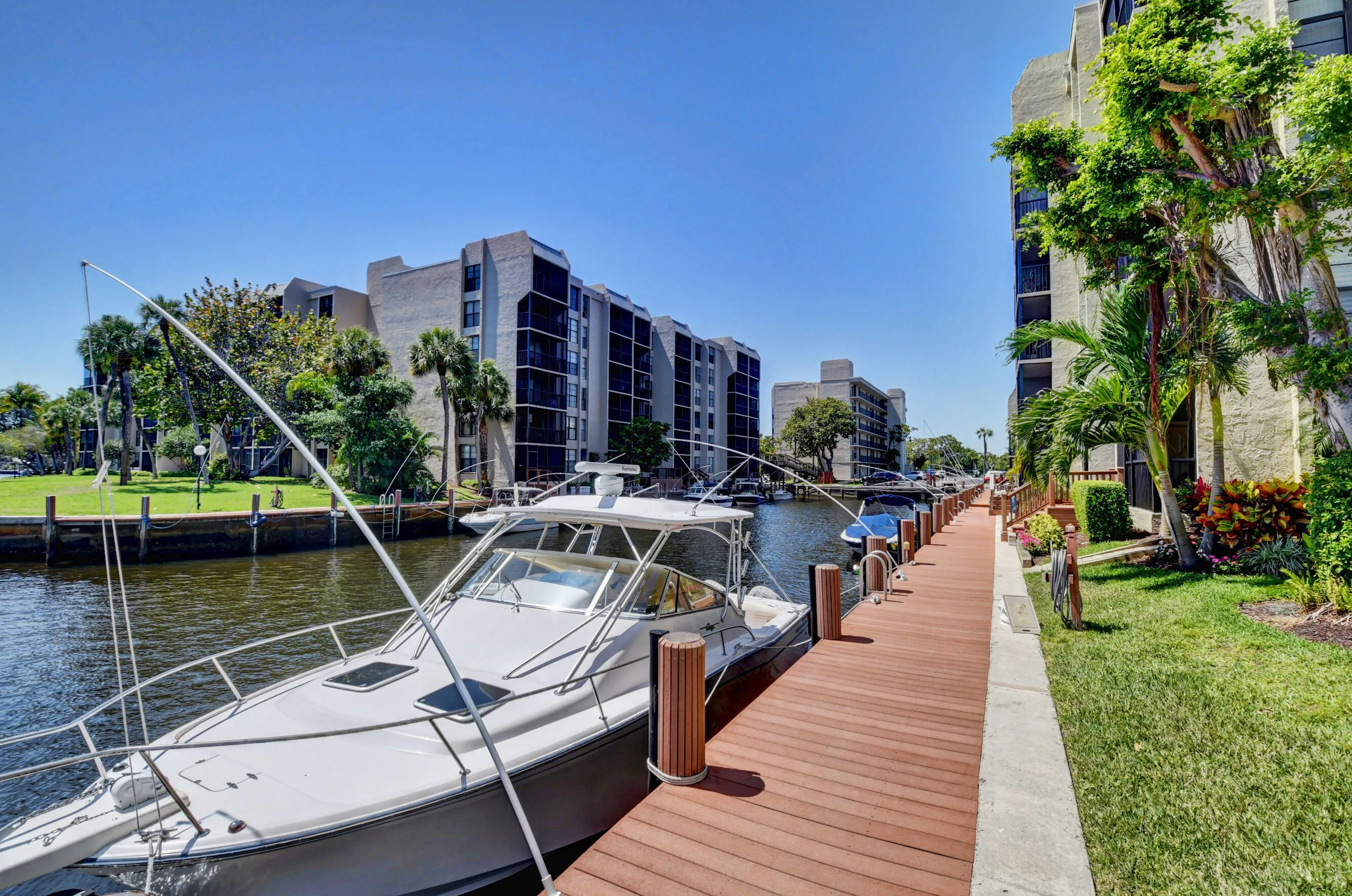 Boca Bayou