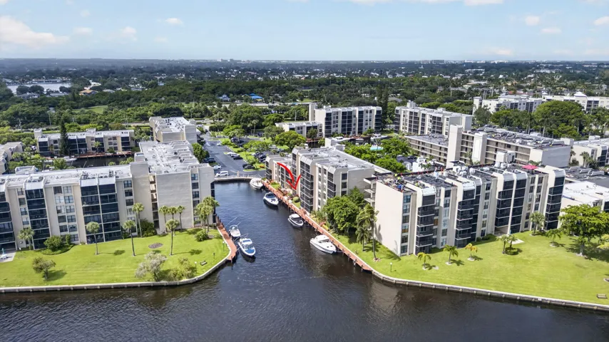 Widest Interior Canal in Boca Bayou