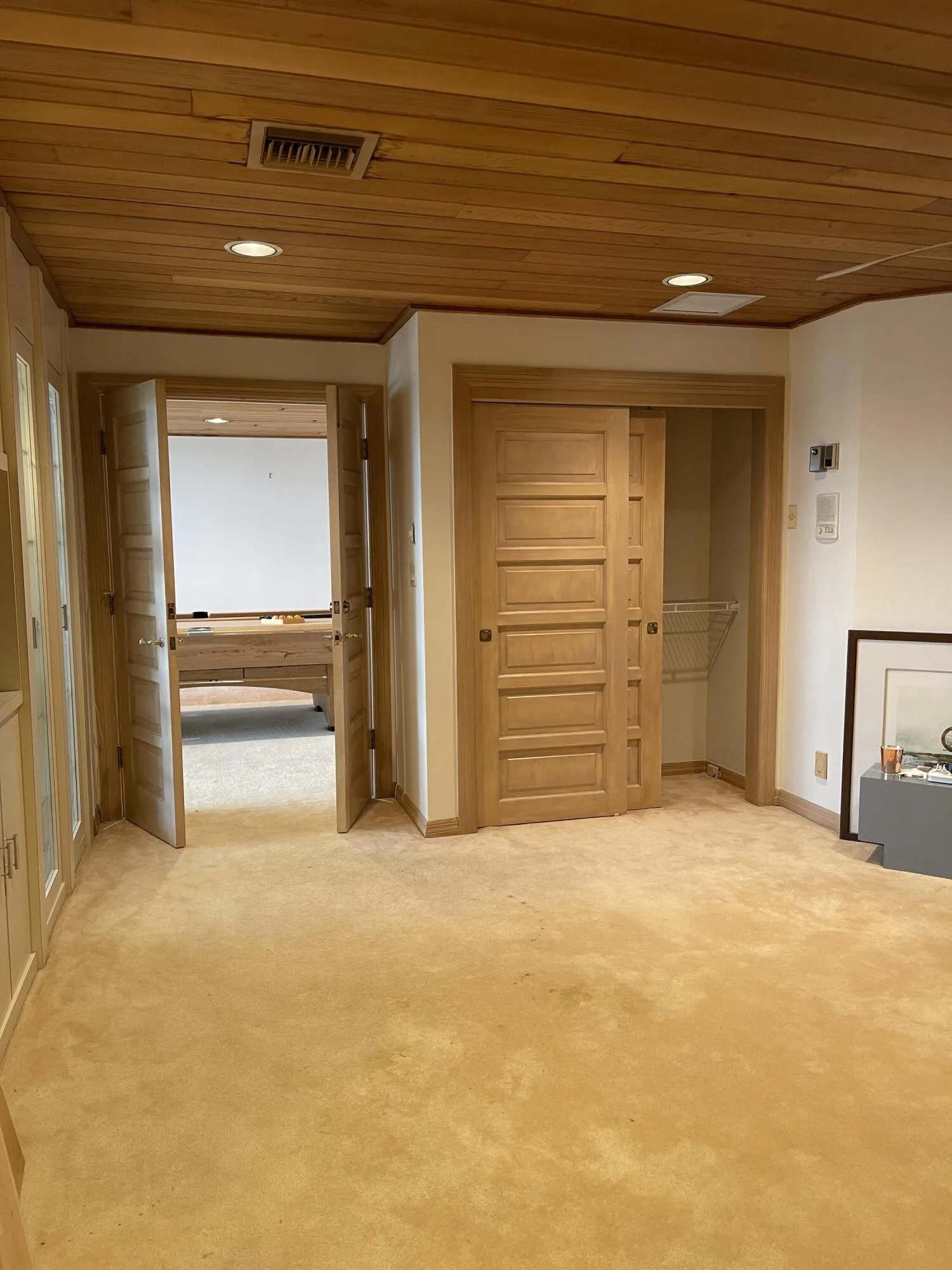 Bedroom #4 with ensuite Bathroom (See Photo Bathroom #4)