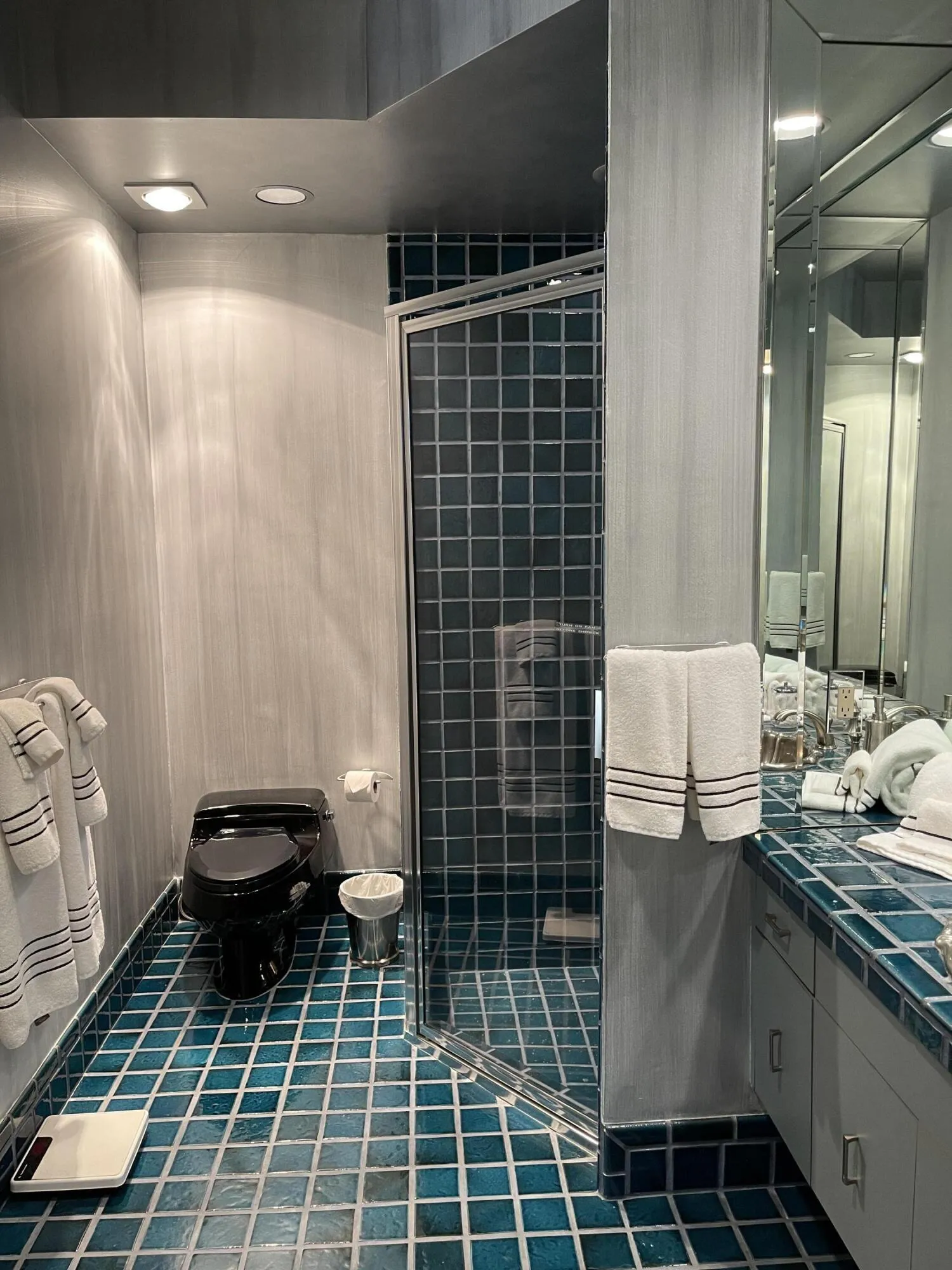 Bathroom #2
