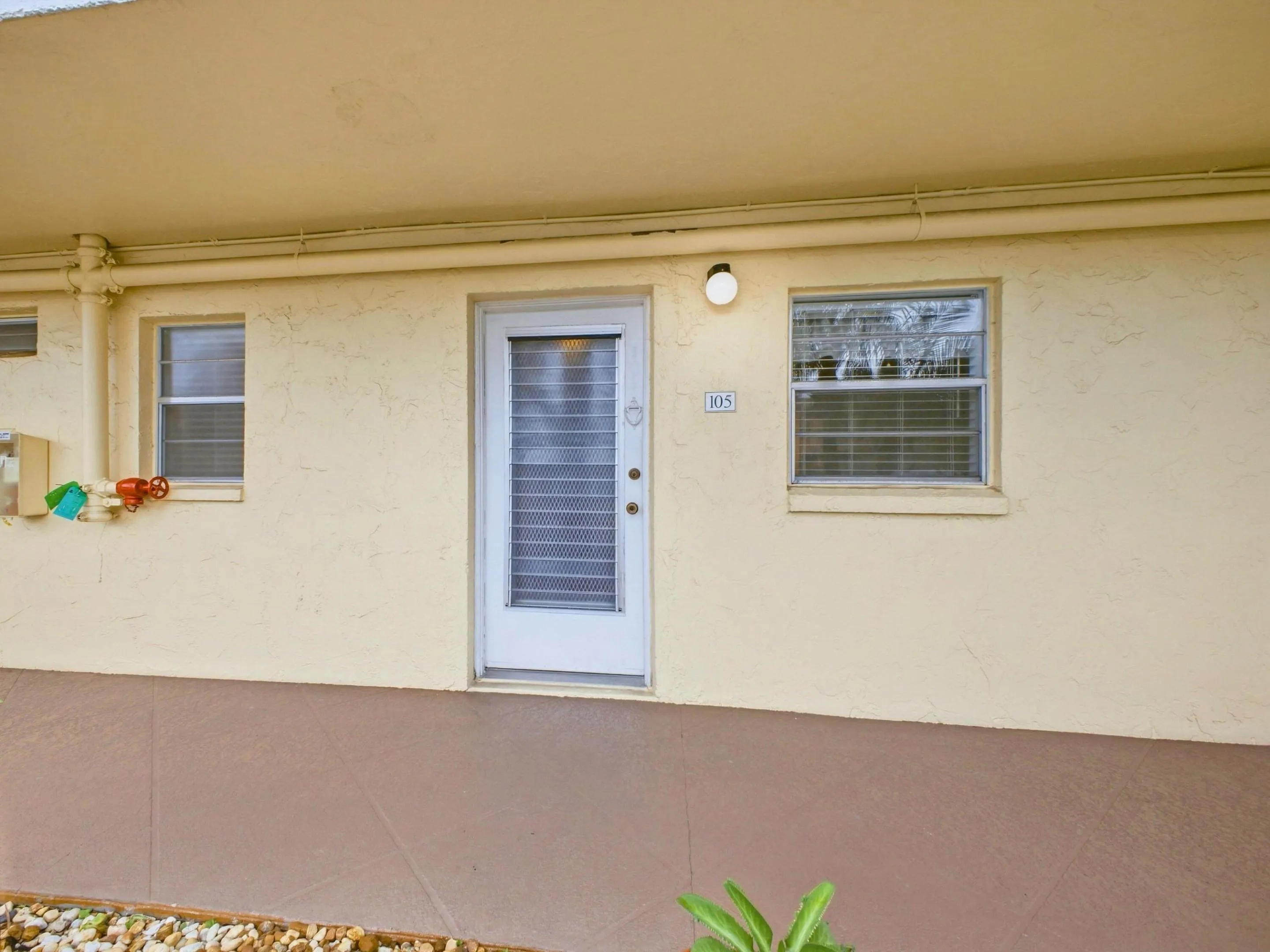 Unit Front