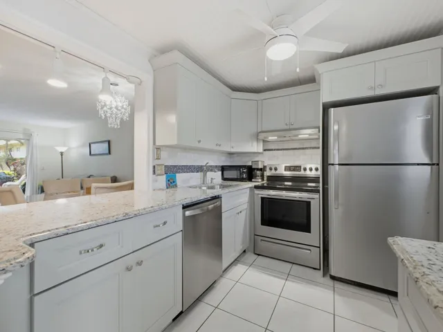 Kitchen 3