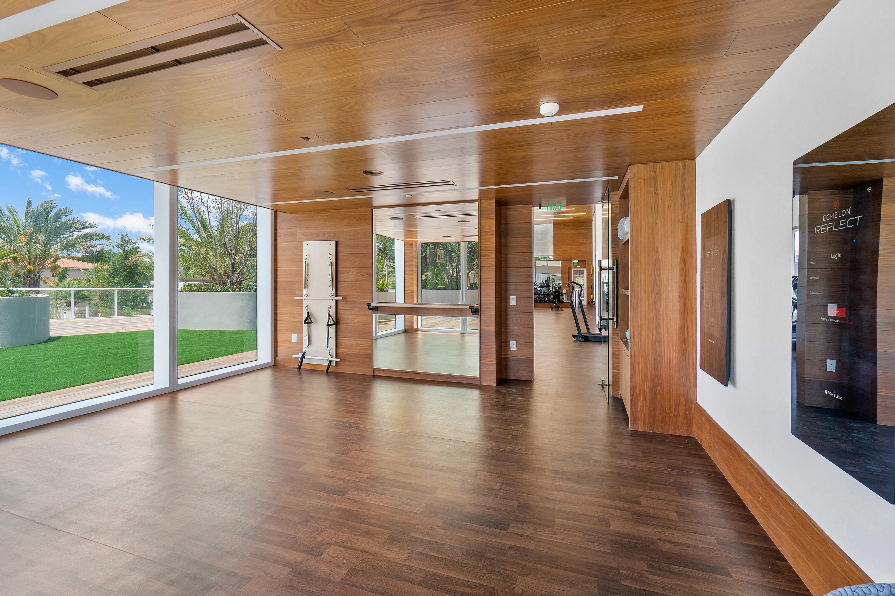 061-200SoutheastMiznerBoulevard-BocaRato