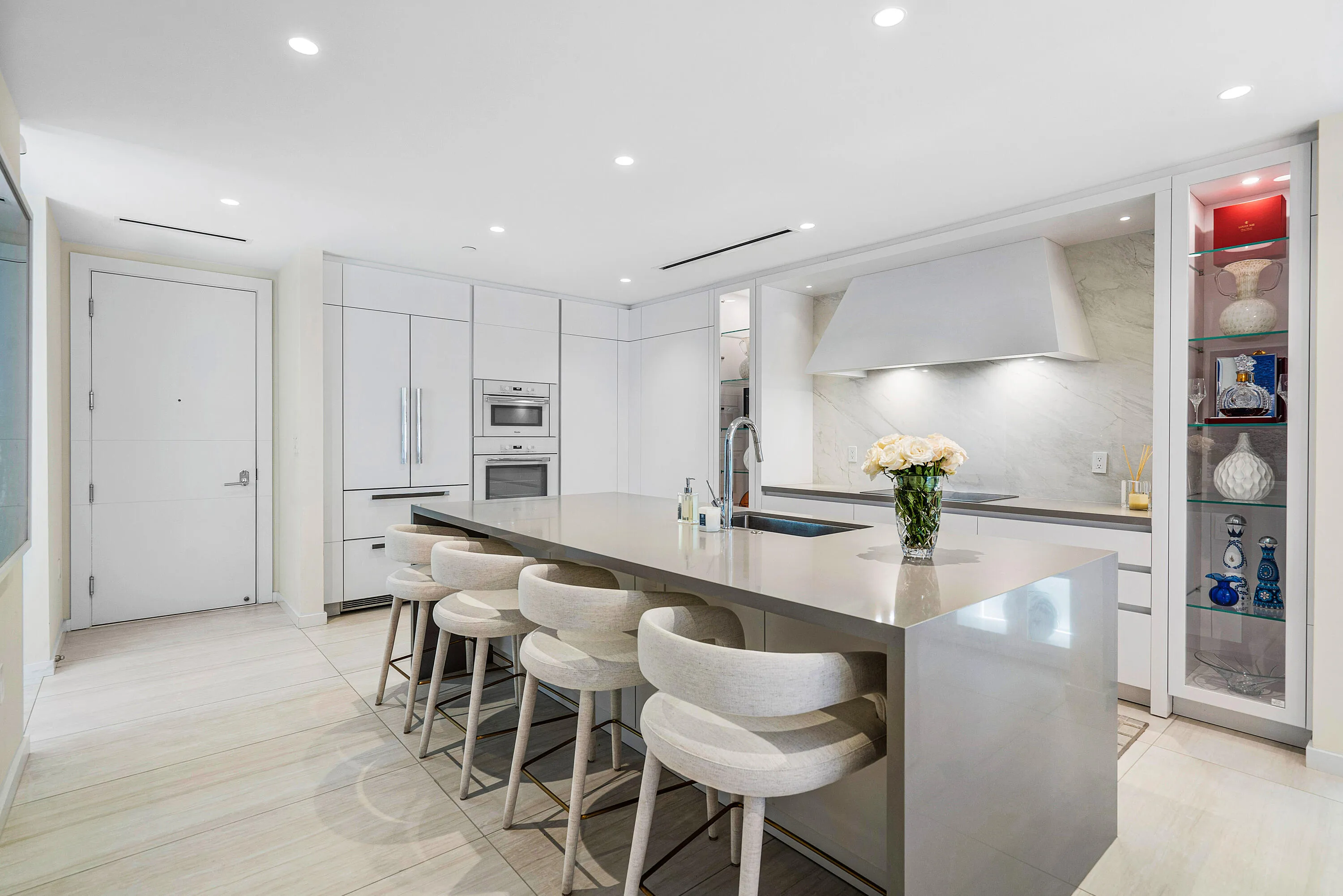 007-200SoutheastMiznerBoulevard-BocaRato
