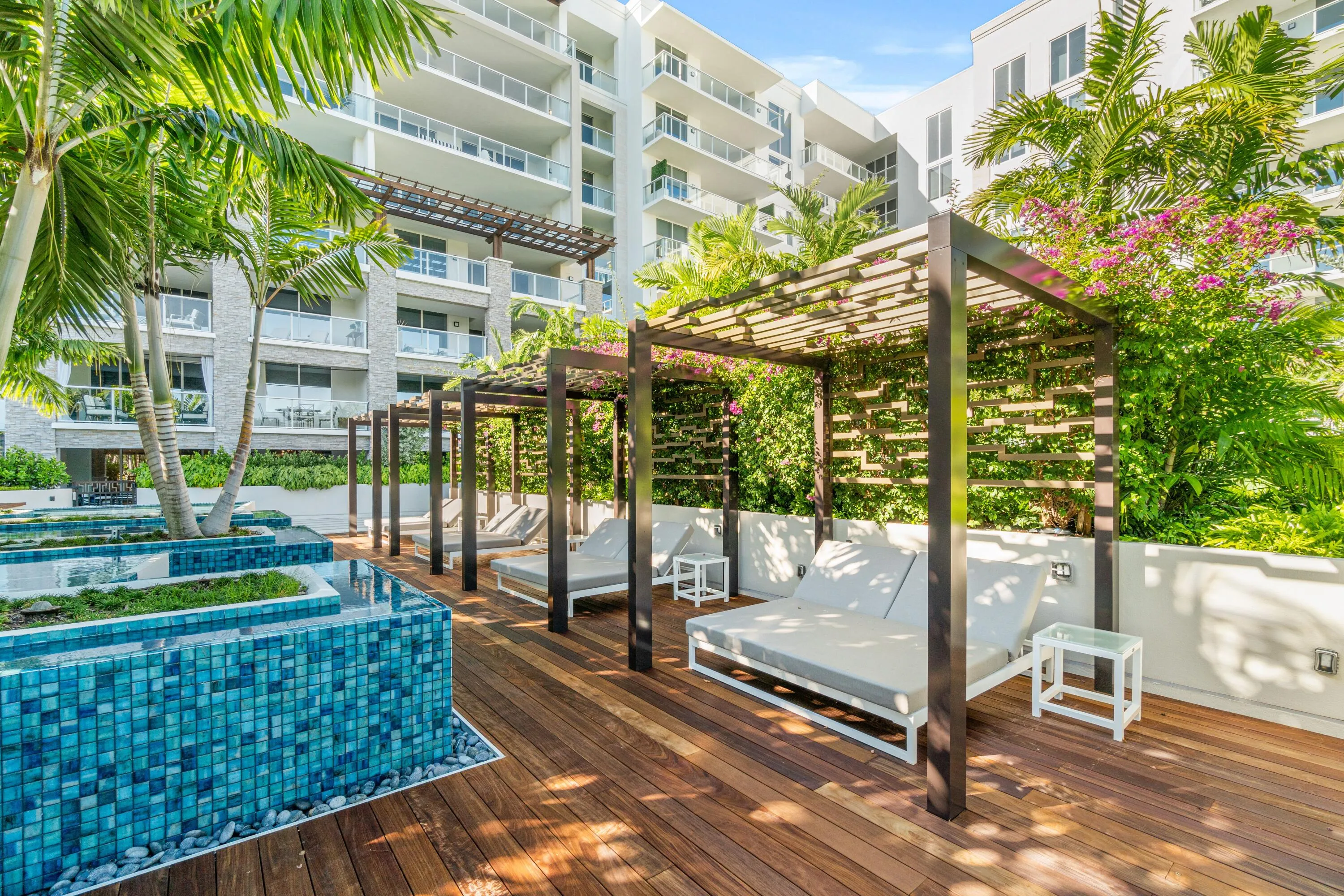 056-200SoutheastMiznerBoulevard-BocaRato