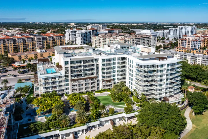 043-200SoutheastMiznerBoulevard-BocaRato
