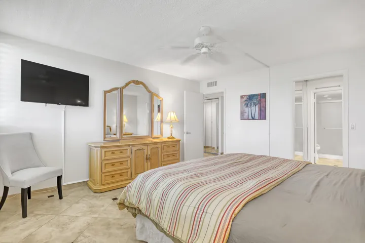 Primary Suite