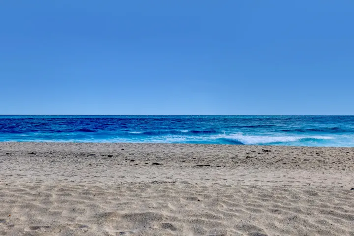 Palm Beach Shores Beach