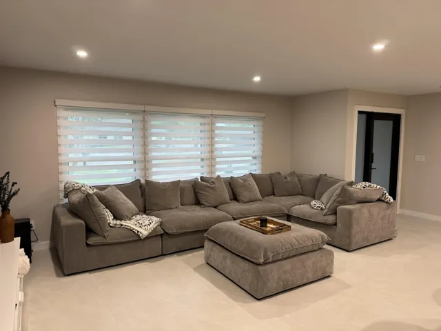 Livingroomview2