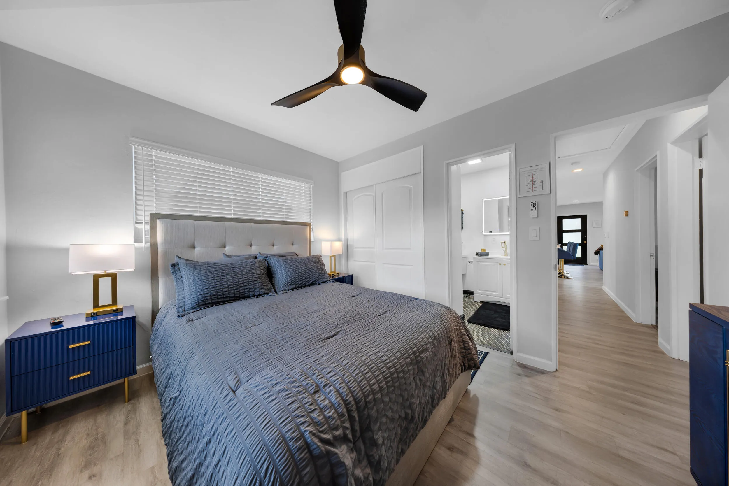 700 NE 16th Ct-Fort Lauderdal-Bianca-34