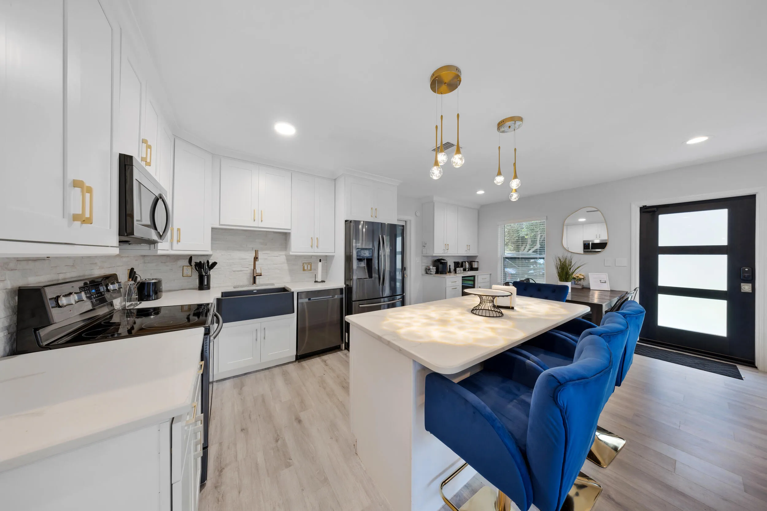 700 NE 16th Ct-Fort Lauderdal-Bianca-10