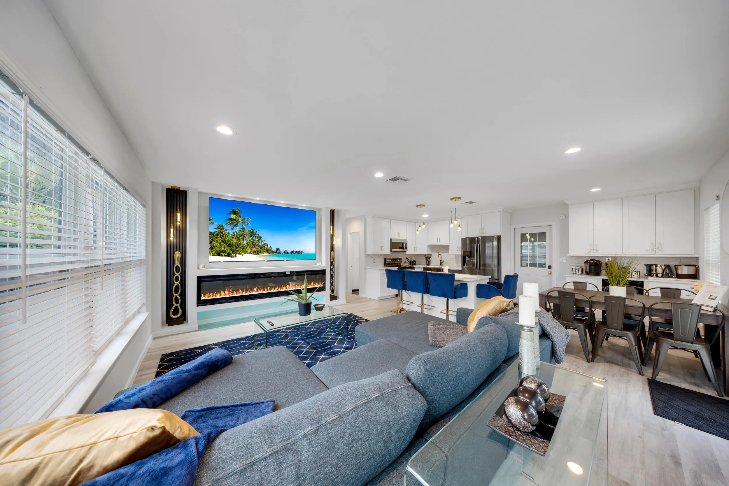 700 NE 16th Ct-Fort Lauderdal-Bianca-4