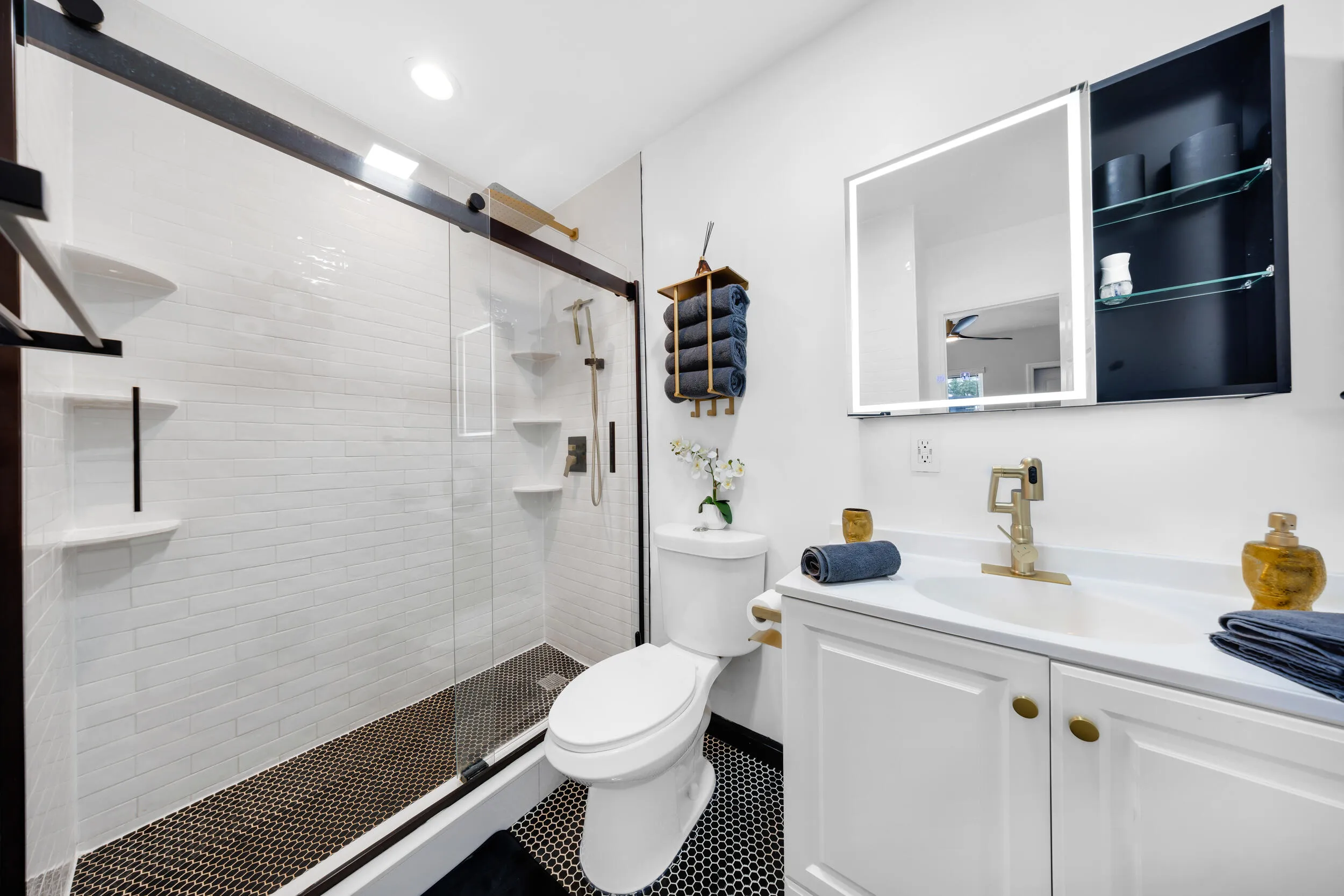 700 NE 16th Ct-Fort Lauderdal-Bianca-35