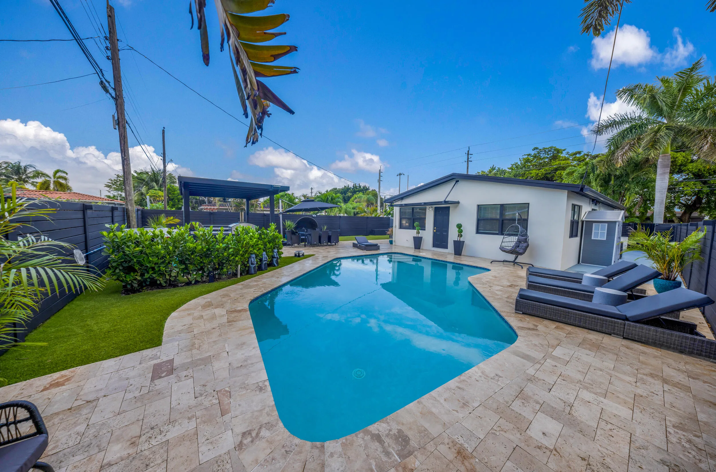 700 NE 16th Ct-Fort Lauderdal-Bianca-38
