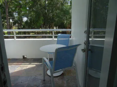 Queens Suite East balcony with dining