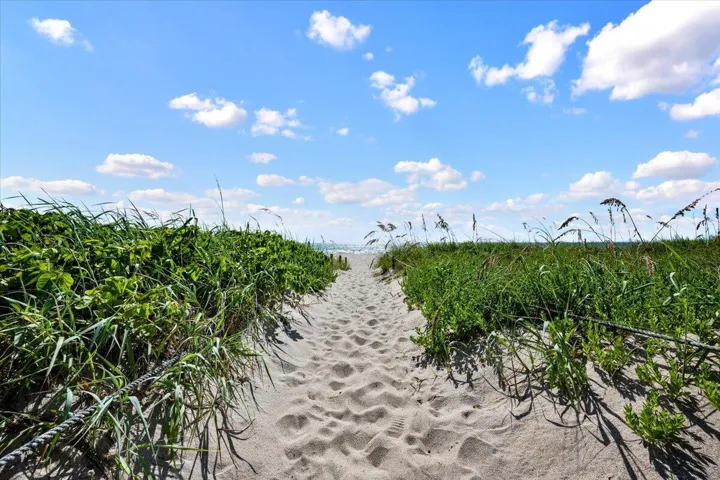 PRIVATE BEACH ACCESS
