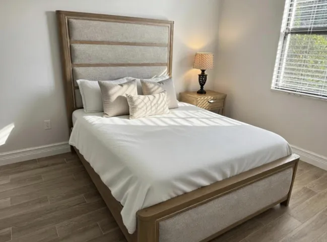 14. guest room