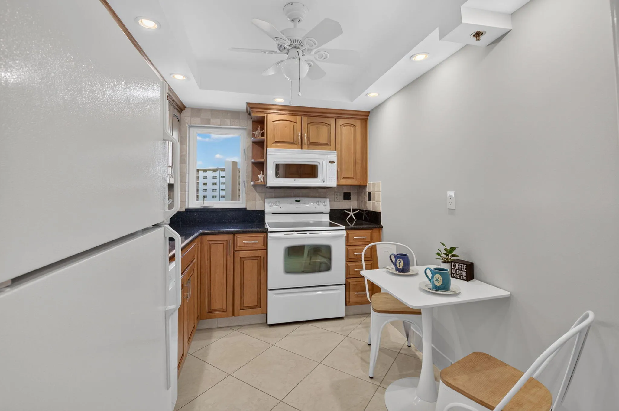 Fully outfitted kitchen, from coffee and cocktails, to breakfast and dinner; all you need is already stocked